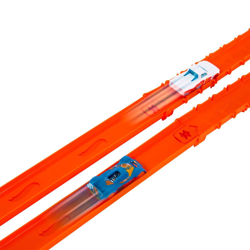 Hot Wheels Toy Car Track Set, Track Creator Deluxe Pack & 2 1:64 Scale Die-Cast Vehicles, 25 Feet of Different Length Speed Snap Track & Connectors (Amazon Exclusive)