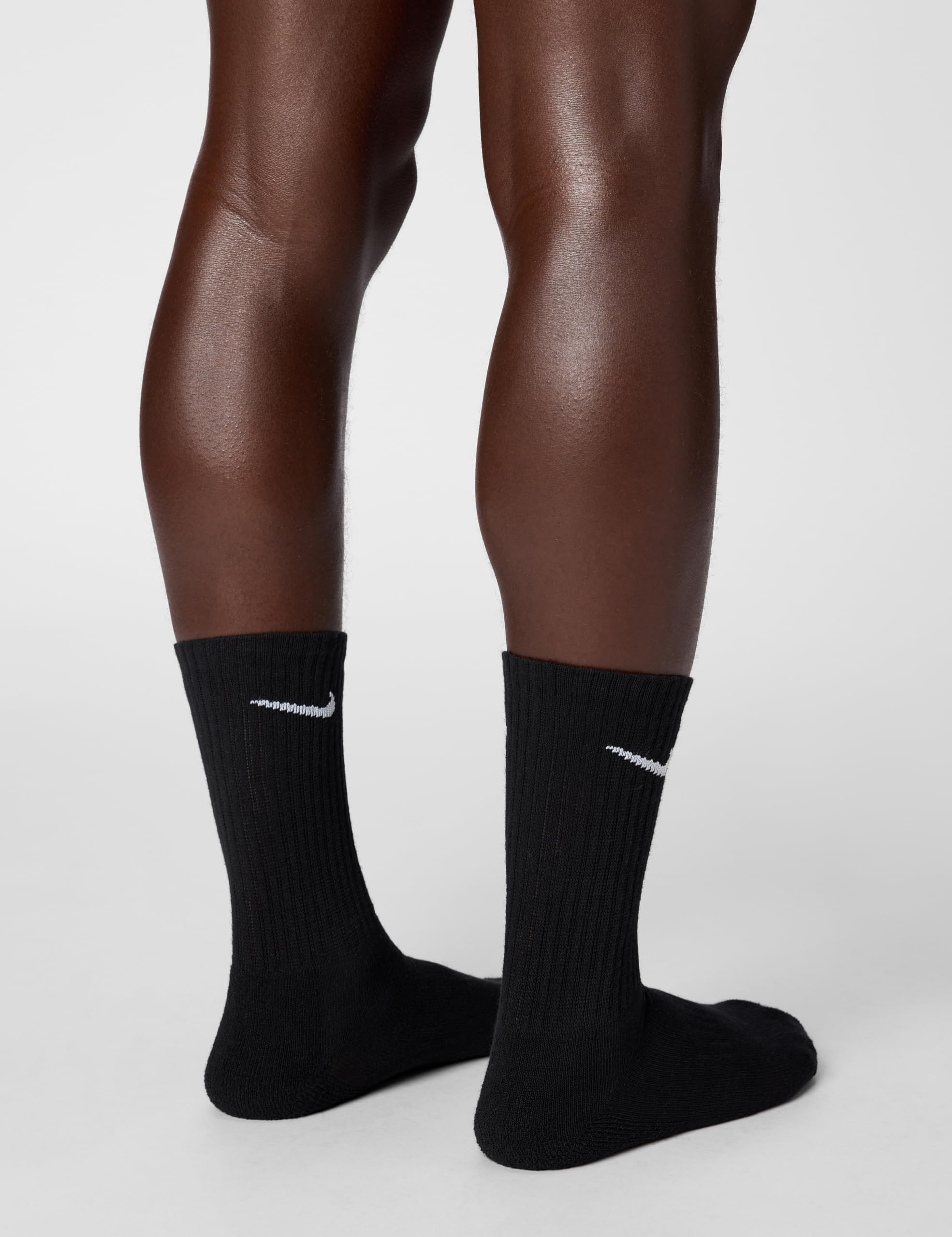 Nike Unisex Everyday Cushioned Training Crew Socks (6 Pairs), Black/White, Large